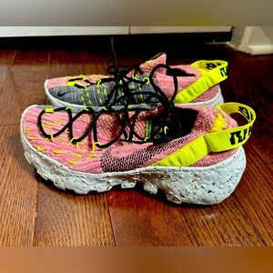 Nike Space Hippie 04